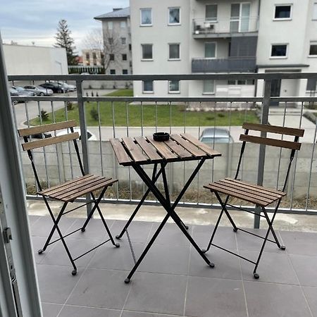 شقة Trzebownisko  في Przytulny Apartament المظهر الخارجي الصورة